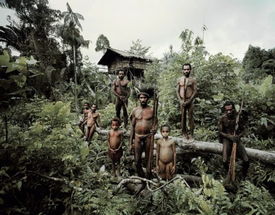 Trekking en Papua Korowais