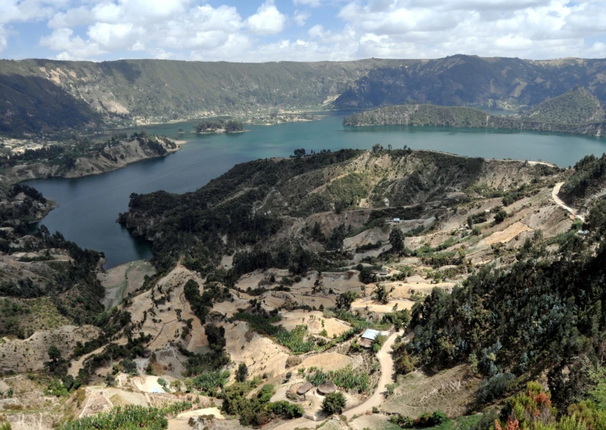 Extensión cráter Wenchi