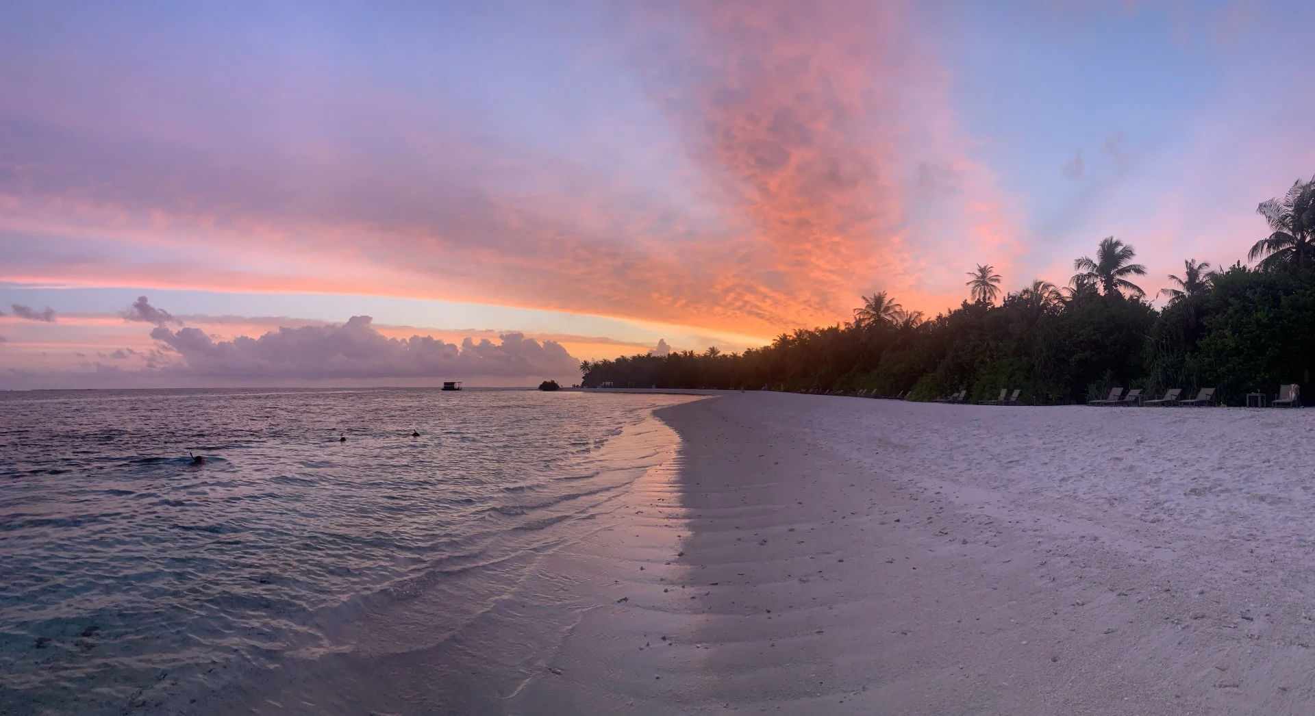 Maldivas by Himba, Puente Diciembre