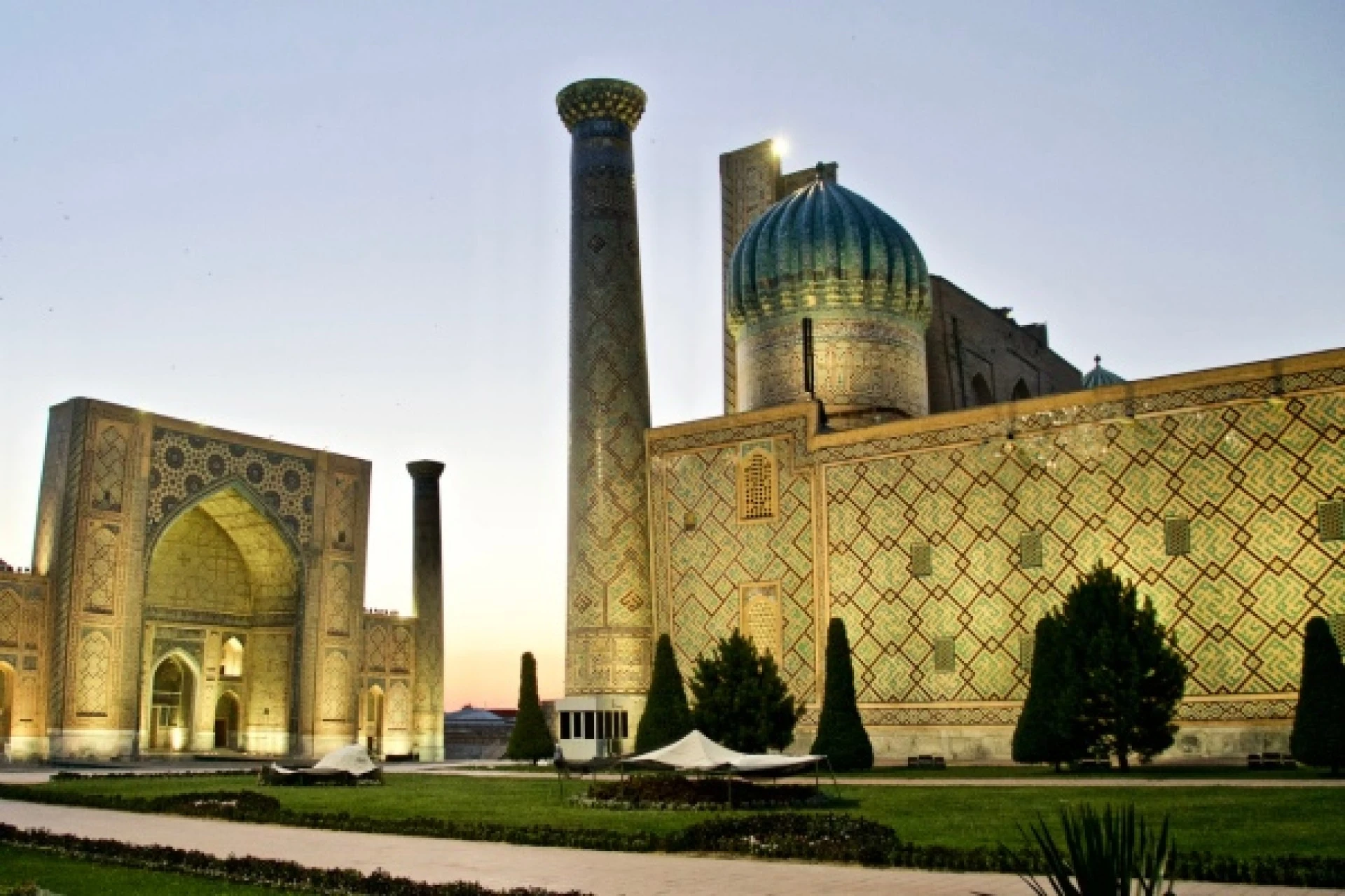 Uzbekistán by Himba, por las huellas de nomadas